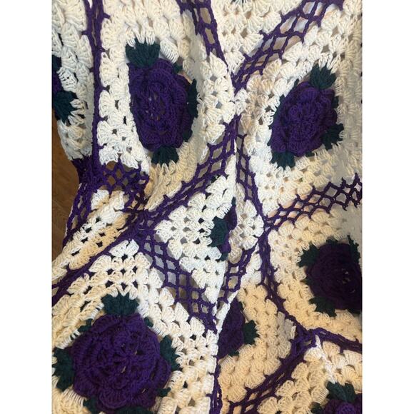 Vintage Granny Square Afghan Throw Quilt - White, Purple, Green Floral  74"x48" - Picture 4 of 5